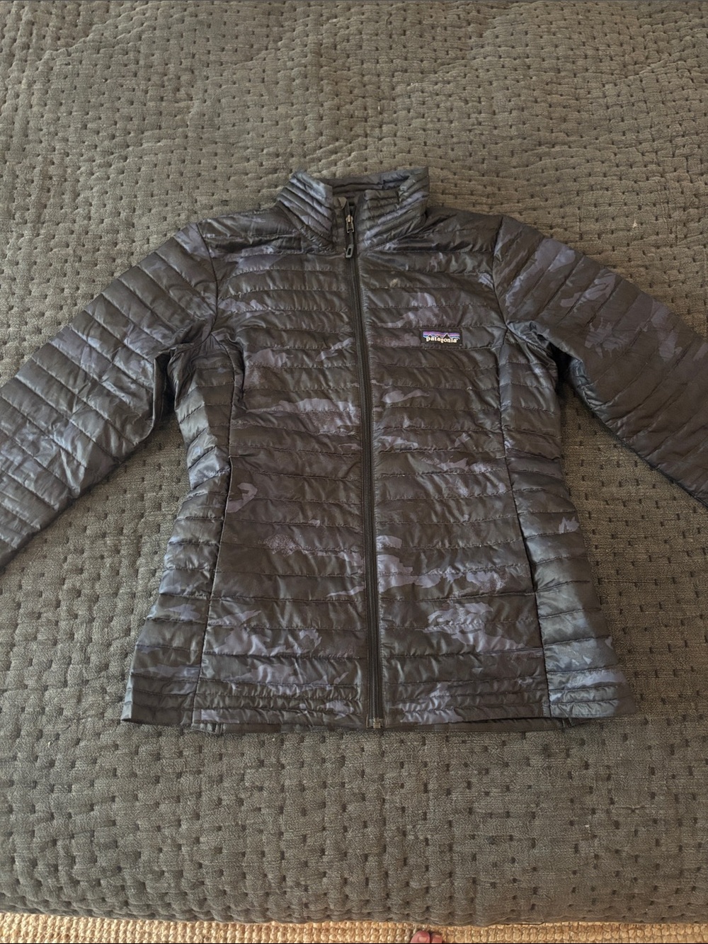 Patagonia Women's Dark Gray Nanopuff Lightweight Jacket